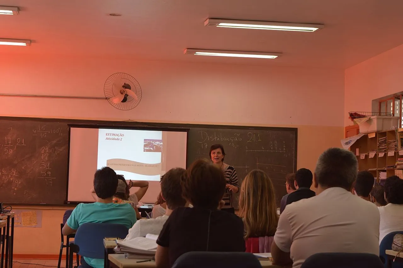 Prefeito sanciona lei que autoriza leitura da Bíblia nas escolas de Porto Velho