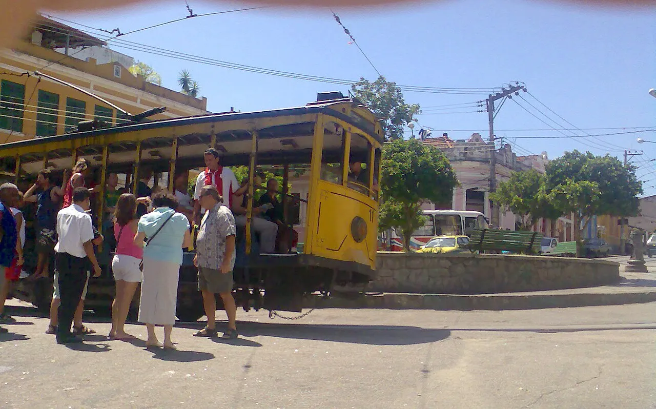 Acidente na zona Sul de Porto Velho deixa duas mulheres feridas